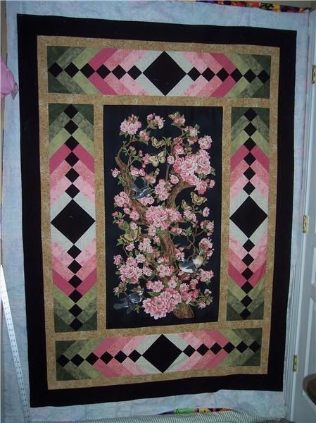 Best 25+ Panel quilts ideas on Pinterest Fabric panel quilts, Fabric panels for quilting and ...