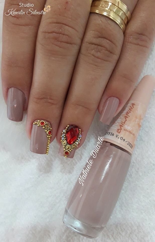 25+ melhores ideias de Unhas de strass no Pinterest Unhas, Unhas swarovski e Pregos mate -> Decoraçao De Unhas Com Pedras 25+ melhores ideias de Unhas de strass no Pinterest Unhas, Unhas swarovski e Pregos mate -> Decoraçao De Unhas Com Pedras