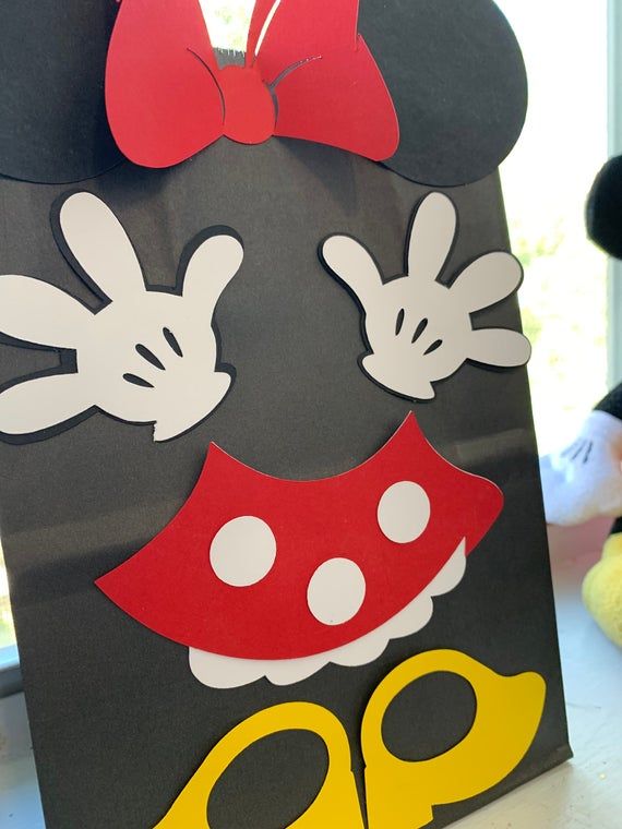 Favors Bags Goodies Goody Loot Candy Treats Supplies Decorations Fiesta Gifts MICKEY and MINNIE MOUSE Birthday Party Set of 10