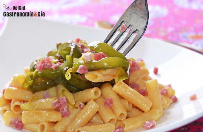 Pasta De Lentejas Rojas Con Pimientos Fritos Y Jamón Un Plato Irresistible Receta Pimientos Fritos Recetas Comida Rapida Lentejas