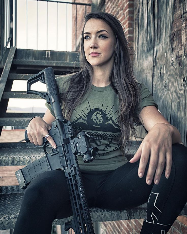 lauren young vikings 342 best girls with guns images on pinterest black widow lauren young vikings 342 best girls with guns images on pinterest black widow
