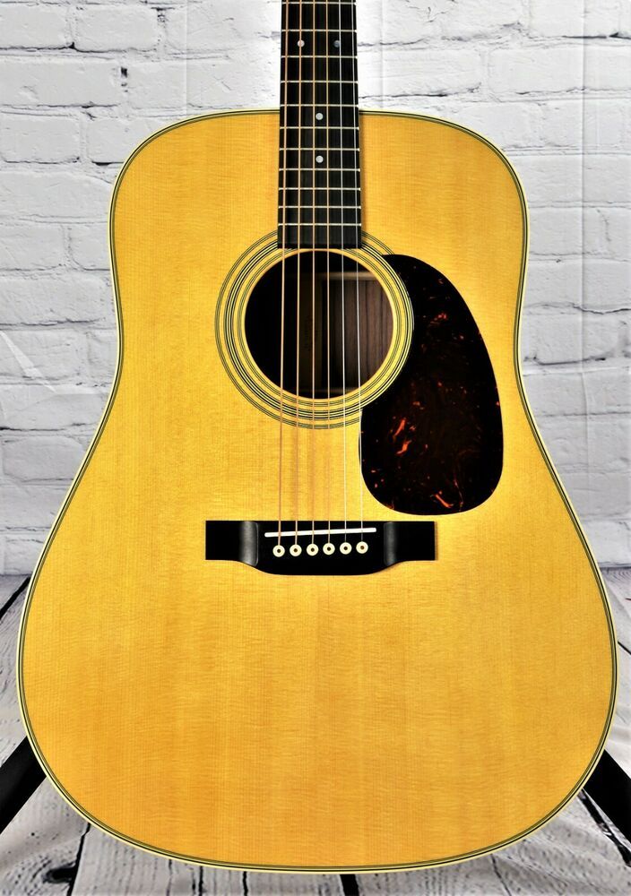 Head Of Classical Acoustic Guitar On Yellow Background Paid Ad Paid Acoustic Background In 2020 Classical Acoustic Guitar Yellow Background Acoustic Guitar