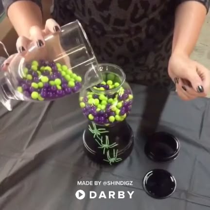 How to Make Halloween Candy Jars #darbysmart #diy #diyprojects #diyideas #diycra...