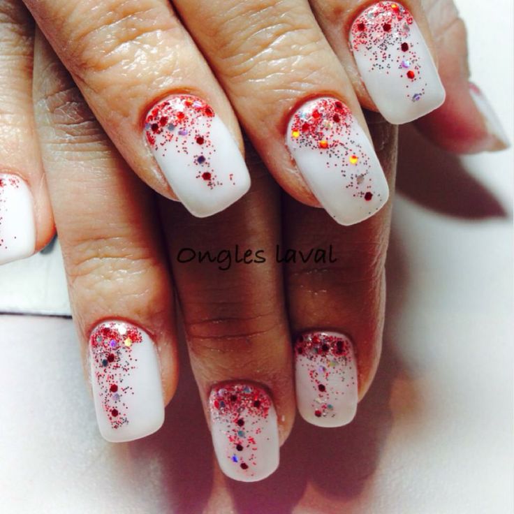 http www facebook com onglelaval christmas nails white polish christmas ad
