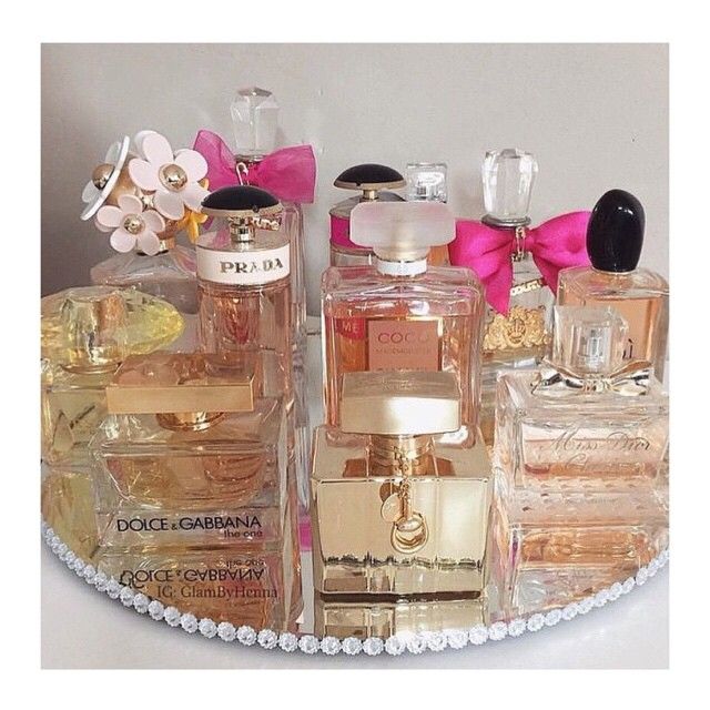 Haute Arabia Hautearabia Instagram Photos And S Perfume Display Organization Perfume Display, Cologne Vanity Tray