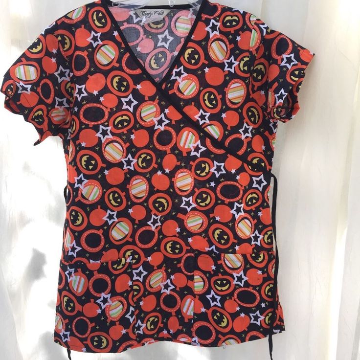 womens halloween scrubs top 100 cotton size small work uniform comfycotton nurse - Halloween Scrubs Uniforms womens halloween scrubs top 100 cotton size small work uniform comfycotton nurse - Halloween Scrubs Uniforms