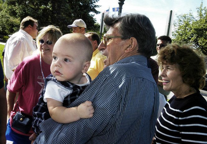 Joe And Sue Paterno | Paterno with grandson Jonathan…one of the great