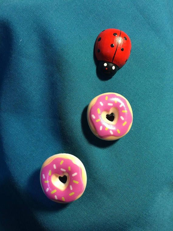Famous RED VELVET Frappuccino Frappe Croc Hole Accessories Shoe Charm POPULAR Famous RED VELVET Frappuccino Frappe Croc Hole Accessories Shoe Charm POPULAR