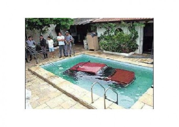 Swimming pool sex dirty talk, whitetribal nude pic