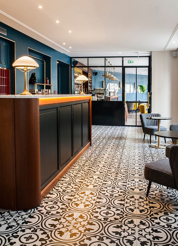 hotel receptionist desk