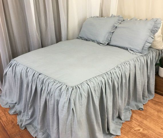 best 25 ruffle bedspread ideas on pinterest white ruffle comforter vintage bedding and white best 25 ruffle bedspread ideas on pinterest white ruffle comforter vintage bedding and white