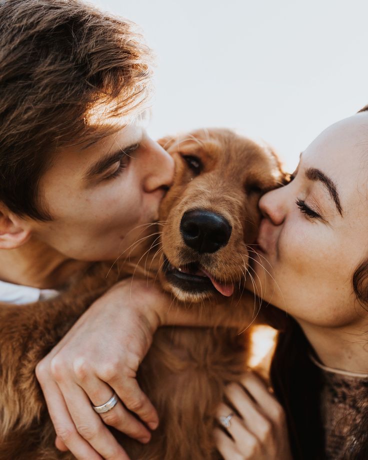 Pin By Lucy On Couples In 2020 With Images Dog Family Pictures