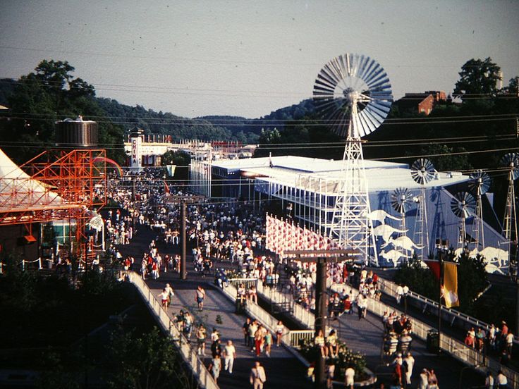 Australian Pavilion - 1982 World's Fair - Wikipedia | World's fair