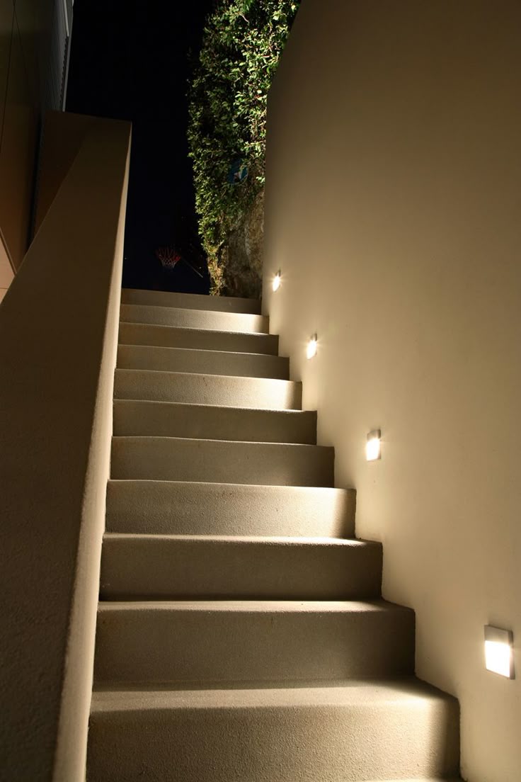 Best 25+ Stair lighting ideas on Pinterest Led stair lights, Lights for stairs and Stair and ...