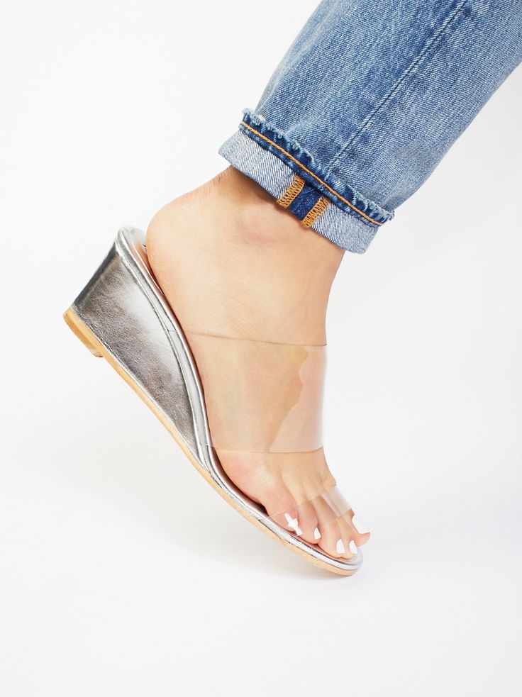 Find Black Leather Flat Pearl Sandal In Zara Shoes Find Black Leather Flat Pearl Sandal In Zara Shoes