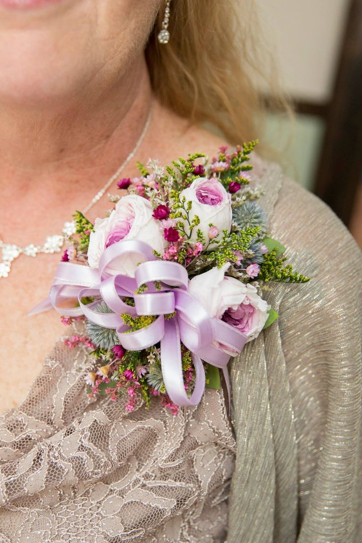 Best 25 Mother Of The Bride Corsages Ideas On Pinterest Mother Of The Bride Pin On Corsage Photo Courtesy Green Holly