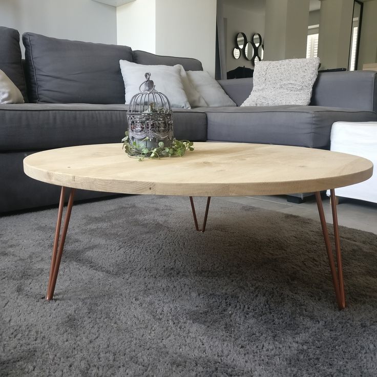 Table Type Scandinave