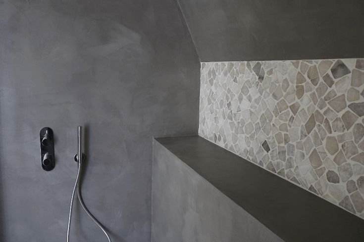 Beton Ciré stucwerk in badkamer/ keuken | Prijzen en vs ...