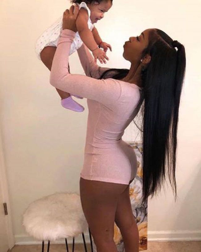 Ashley Burgos Mommy daughter pictures, Mommys girl, Cute newborn baby girl