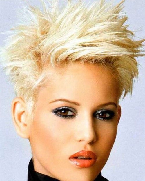 We change the picture fashionable short haircuts for women for every taste ch… Haarschnitt We change the picture fashionable short haircuts for women for every taste ch… Haarschnitt