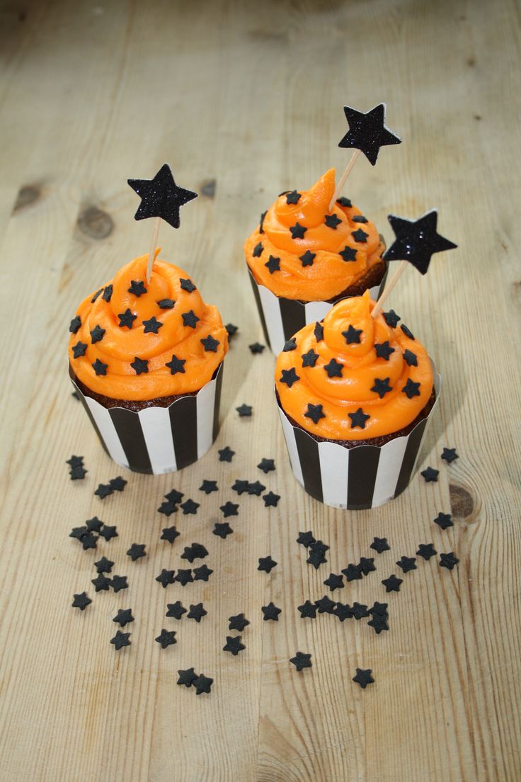 pumpkin halloween cupcakes