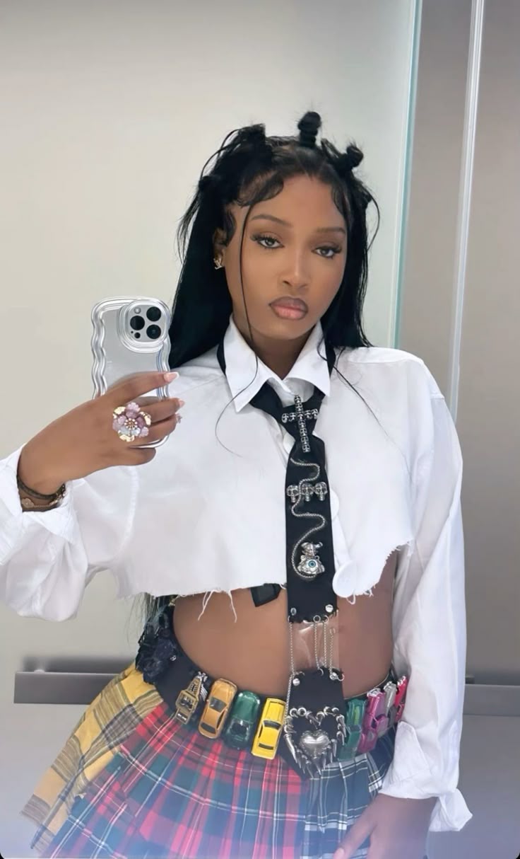 Outfit Inspo Uncle Waffles Streetwear Fashion Women Fashion Inspo Outfit Inspo Uncle Waffles Streetwear Fashion Women Fashion Inspo