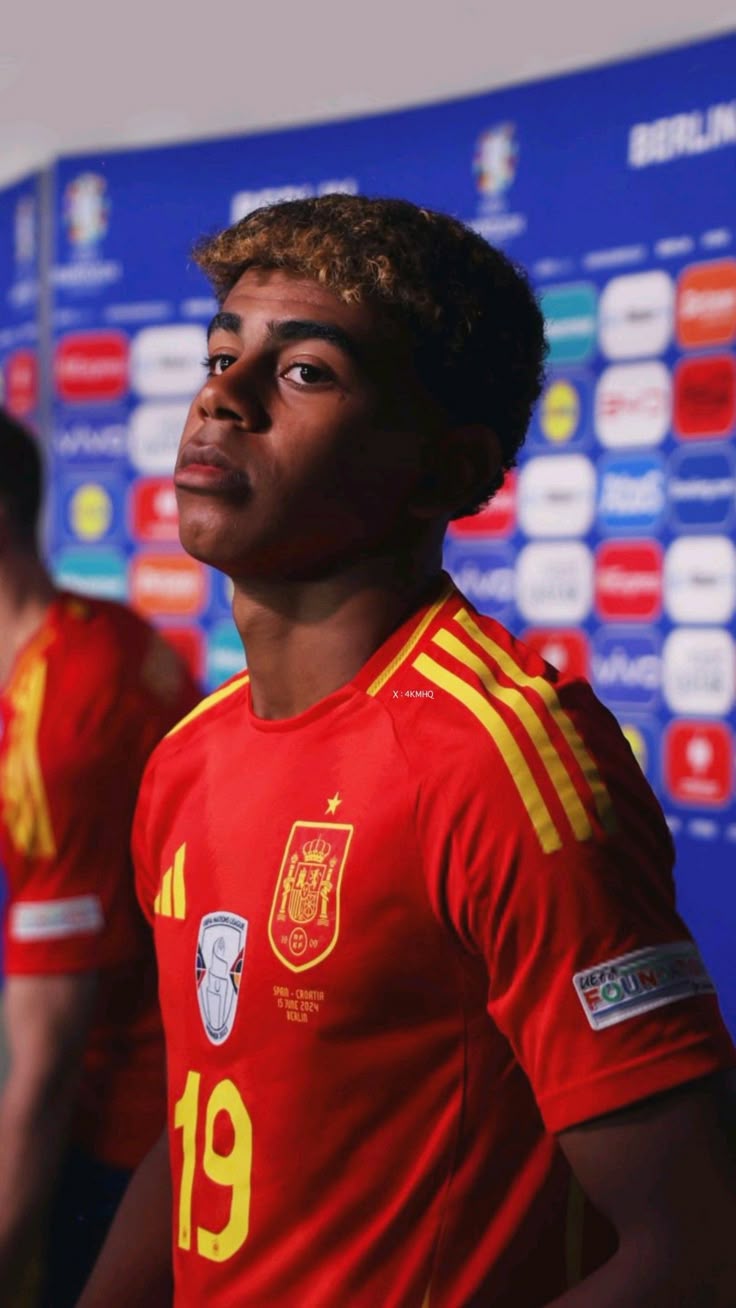 Lamine Yamal | Soccer boyfriend, Soccer players, Football boyfriend