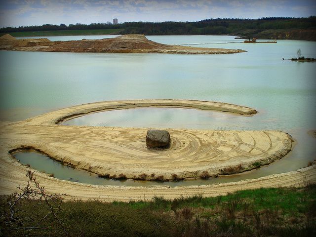 115 best robert smithson images on pinterest land art robert robert smithson works