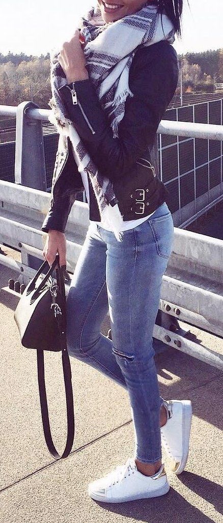 Amazing Printed Scarf // Skinny Jeans // White Sneakers // Leather Jacket // Leather Tot… Amazing Printed Scarf // Skinny Jeans // White Sneakers // Leather Jacket // Leather Tot…