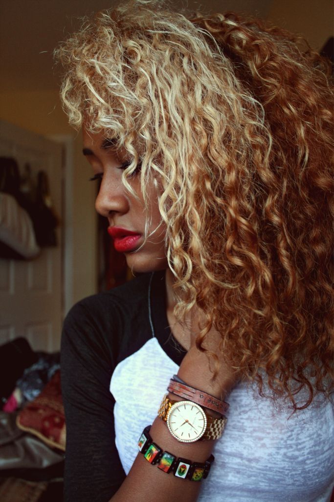 Skinny curly blonde messy