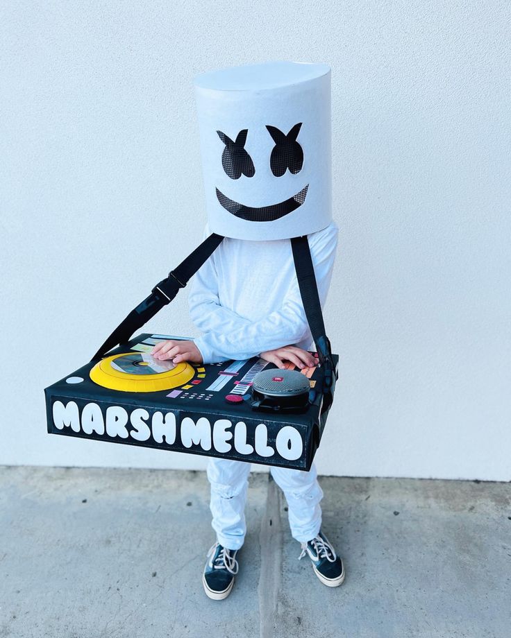 DIY DJ marshmello costume | Boys halloween costumes diy, Boy halloween