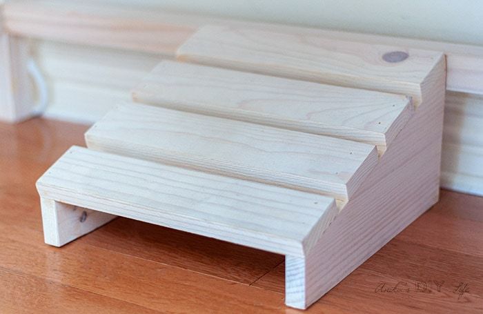 Diy Footrest For Under Desk Diy Wood Projects Furniture Woodworking Projects Advanced Foot Rest