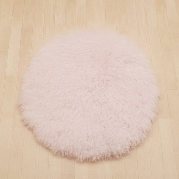 Pale Pink Faux Fur Rug Round 9cm Dollhouse 1 12 Scale Pale Pink Faux Fur Rug Round 9cm, Round Pink Faux Fur Rug