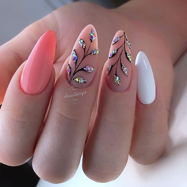 Маникюр / Ногти / Мастера (@nail_art_club_) • Instagram-fé…