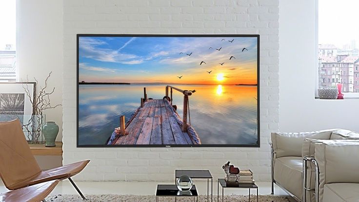 Lg S Wallpaper Oled Display Hangs On The Wall With Magnets Oled Tv Thinnest Tv Lg Display