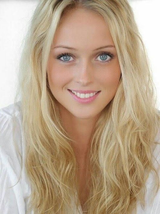 Schöne blonde frauen bilder