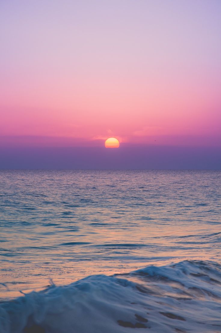 Pin by Mayada on بحر | Ocean sunset, Sunset, Sky aesthetic