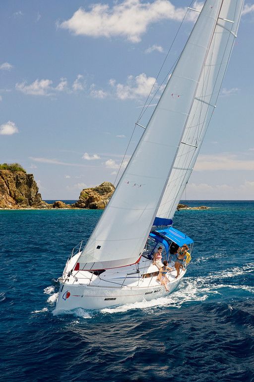 blue water cruising catamaran vs monohull 13 best sunsail catamarans monohulls sailing boats blue water cruising catamaran vs monohull 13 best sunsail catamarans monohulls sailing boats