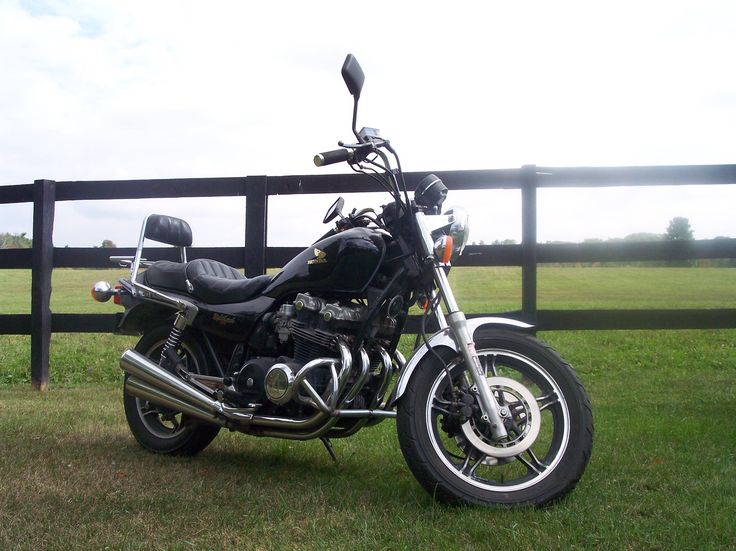 1982-honda-nighthawk-750-1.JPG (JPEG Image, 2580 × 1932 pixels