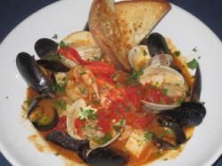Chef Kevin Violet Of Chapin S Restaurant In Dennis On Cape Cod Shares His Seafood Cioppino Chef Kevin Violet Of Chapin S Restaurant In Dennis On Cape Cod Shares His Seafood Cioppino