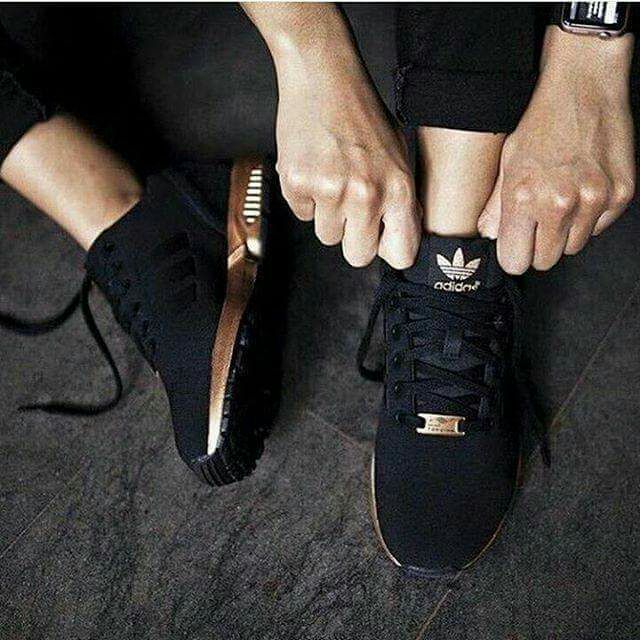 Tenis Deportivos Unisex De Dama Y Caballero Tenis Deportivos Unisex De Dama Y Caballero