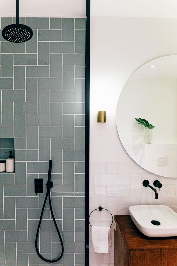 Potty Break Anyone Who Else Loves This Modern Farmhouse Style Bathroom Belonging To Bathroom Farmhouse Style Farmhouse Bathroom Decor Small Bathroom Decor