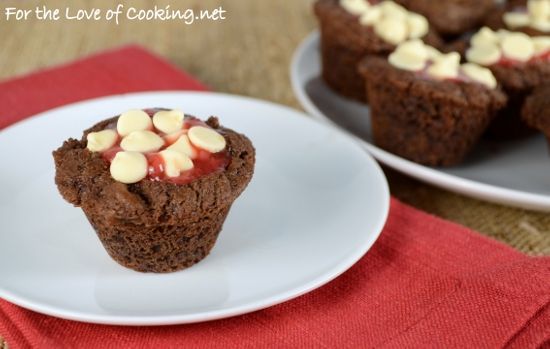 Strawberry Cake Bites Strawberry Cake Bites