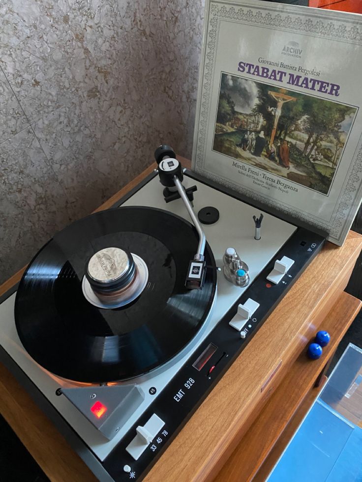 Pin by Lourens Snyman on Turntable | Technics turntables, Turntable, Hifi