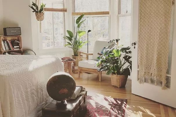 For beginners, dipping your toes into the world of feng shui can be overwhelming...