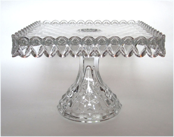 plates for cake stands