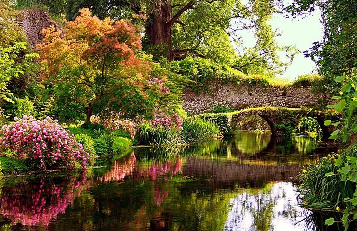 giardini ninfa latina