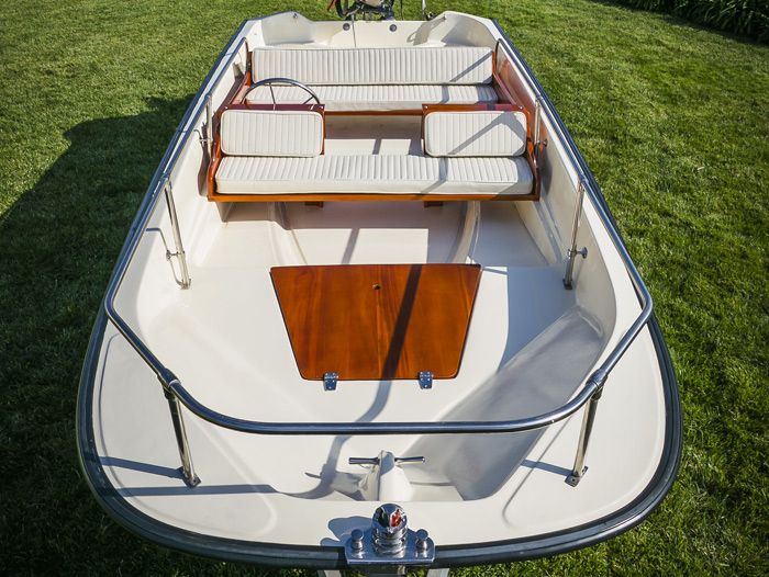 BOSTON WHALER 13' & 15' SUPER SPORT DELUXE CUSHION SET ... BOSTON WHALER 13' & 15' SUPER SPORT DELUXE CUSHION SET ...