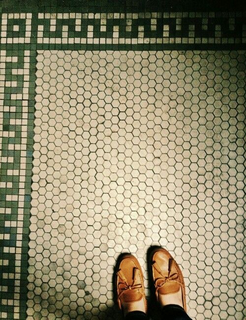 Best 25 Vintage Tile Ideas On Pinterest Tiled Bathrooms Mosaic Vintage Bathroom Tile Floor Obsessed