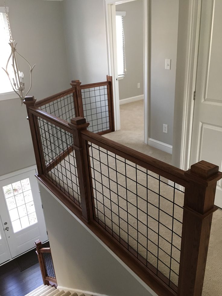 Hogwire railing Interior railings Deck railing ideas